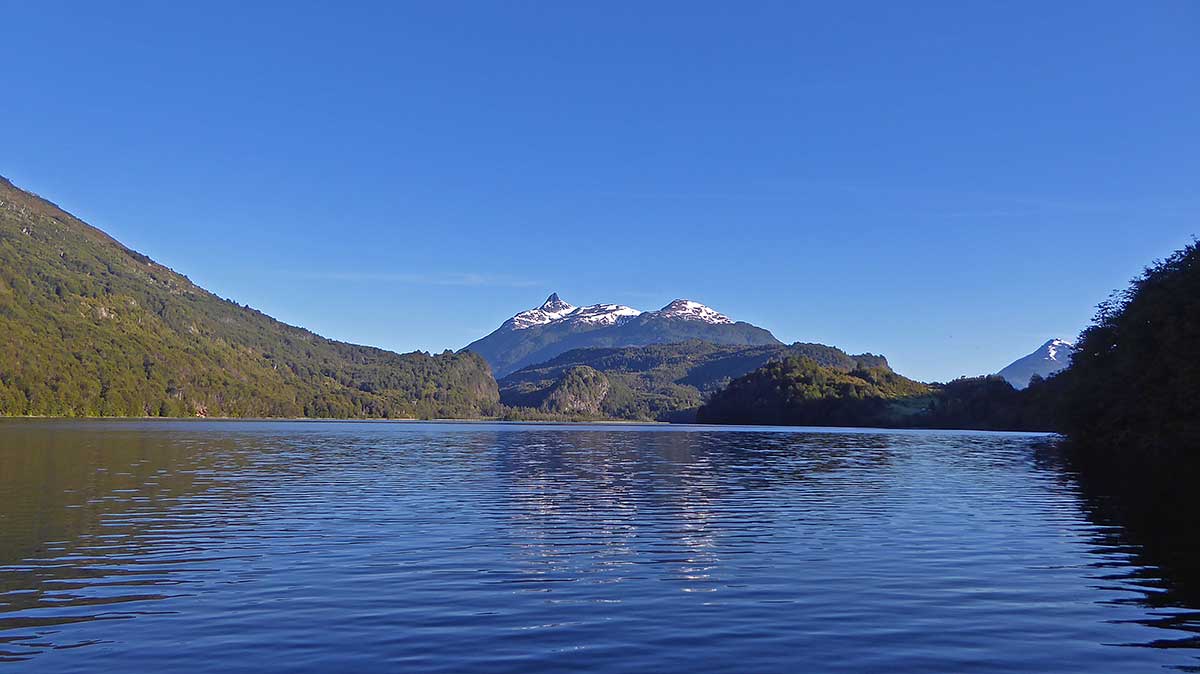 Lago Lonconao in Futaleufue. Ein traumhafter Platz zum campen